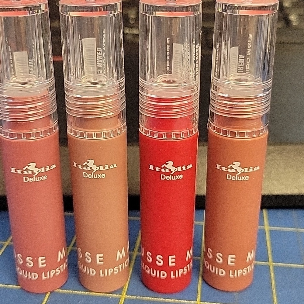 Italia Deluxe Mousse Matte Liquid Lipsticks Set of 4